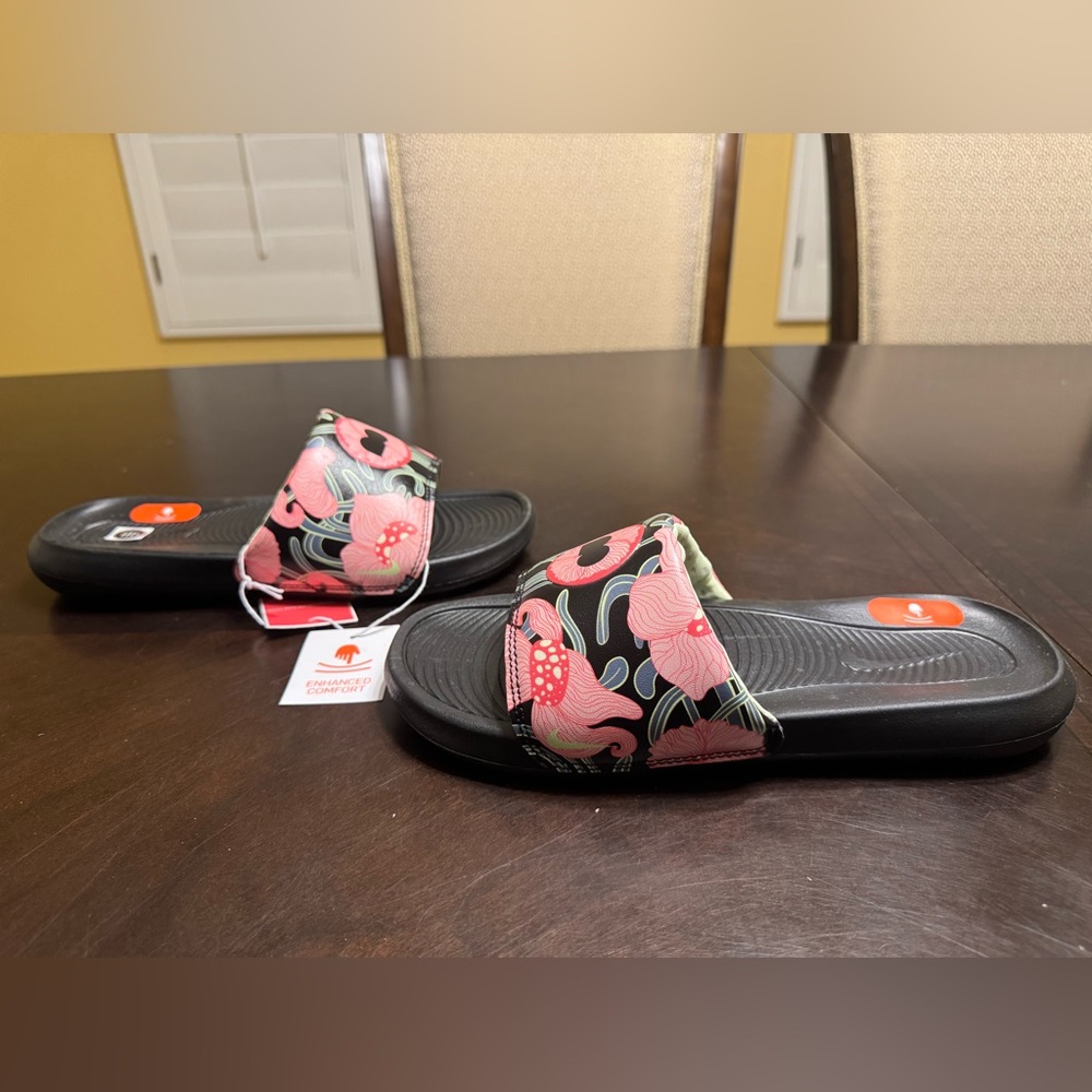 New Nike Naomi Osaka Slides Sandals Pink Black Size US 7 - Picture 10 of 12